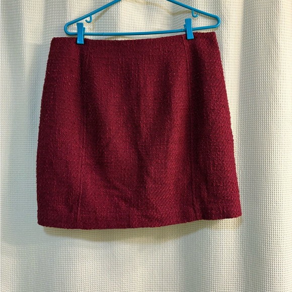 Ladies skirt - Picture 5 of 5